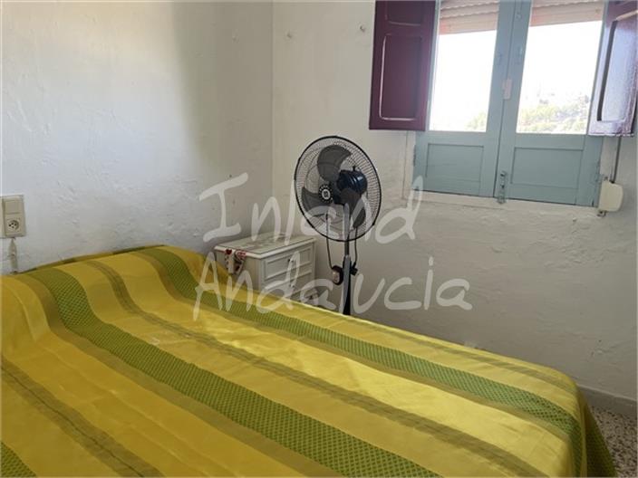 Image No.10-4 Bed House for sale