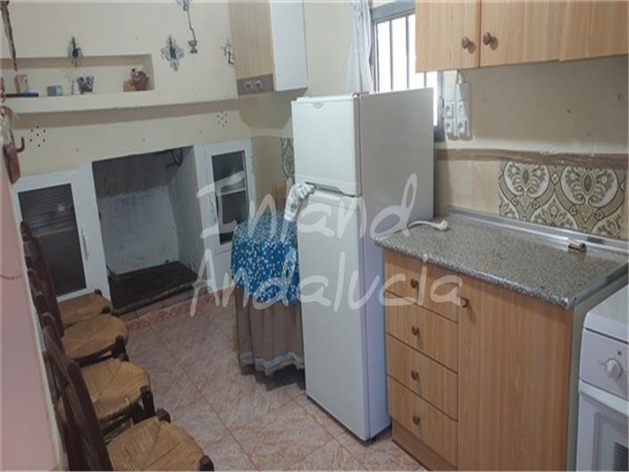 Image No.5-6 Bed Farmhouse for sale