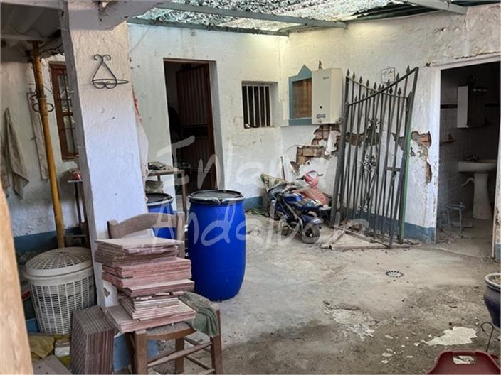 Image No.11-4 Bed House for sale