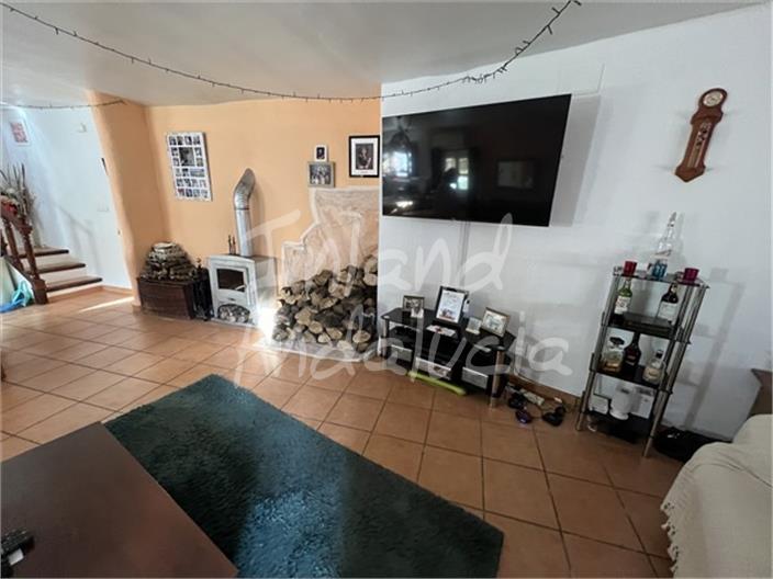 Image No.9-3 Bed House for sale