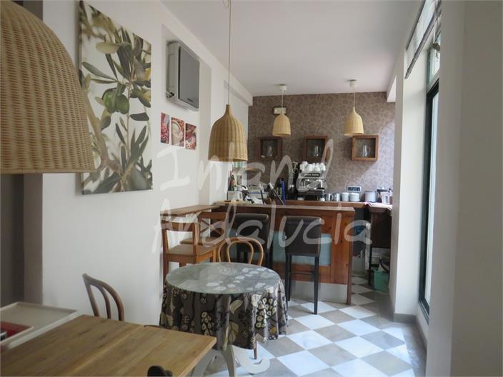 Image No.14-5 Bed Commercial for sale