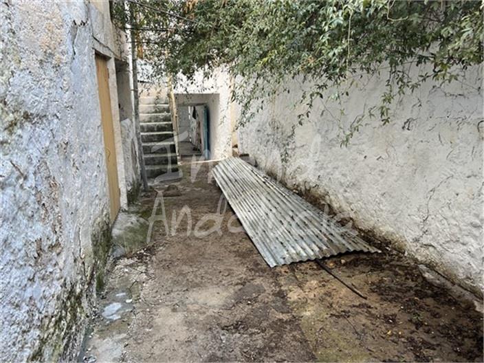 Image No.4-3 Bed House for sale