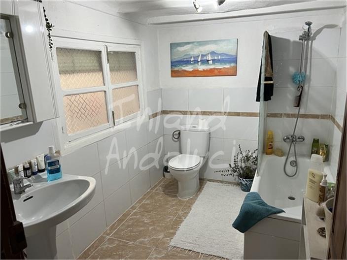 Image No.8-Maison de 3 chambres à vendre à Castillo de Locubín