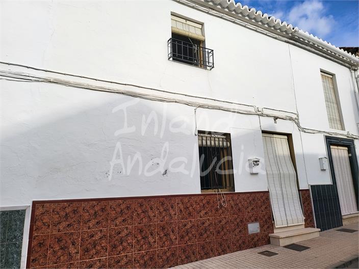 Image No.17-3 Bed House for sale