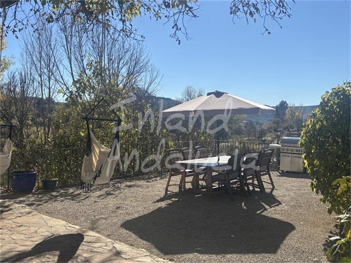 Image No.7-Ferme de 6 chambres à vendre à Mures