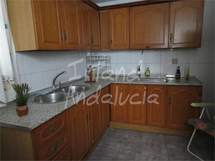 Image No.9-4 Bed House for sale