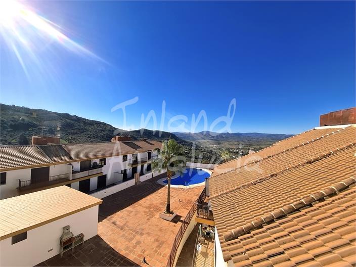 Image No.2-1 Bed Property for sale