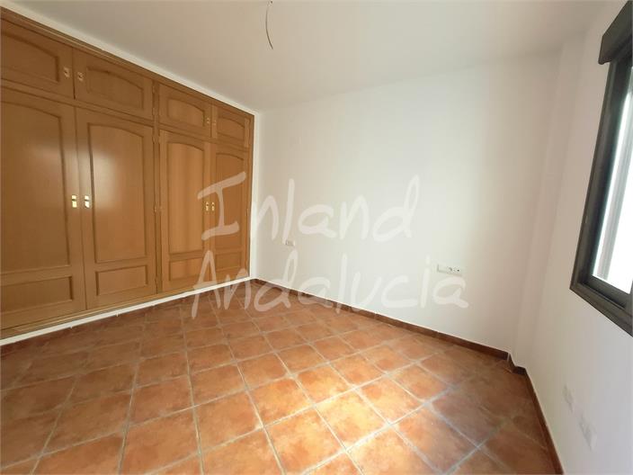 Image No.6-1 Bed Property for sale