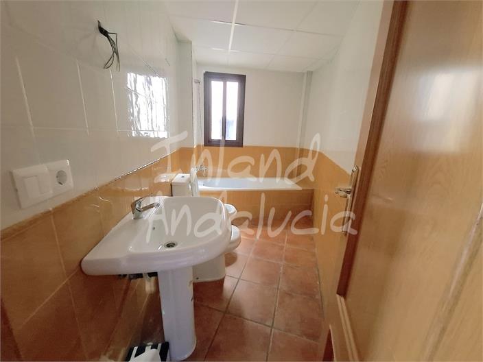 Image No.7-1 Bed Property for sale