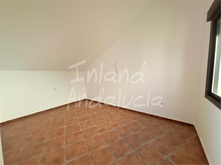 Image No.7-2 Bed Property for sale