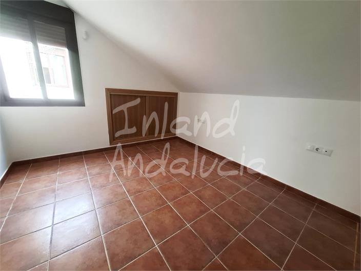 Image No.9-1 Bed Property for sale