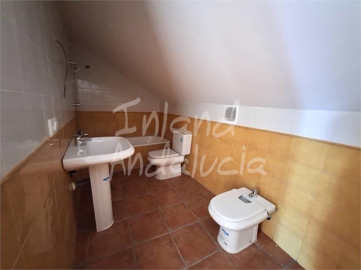 Image No.6-1 Bed Property for sale