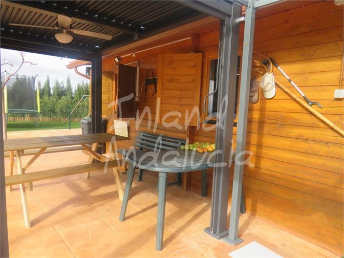 Image No.12-2 Bed House for sale