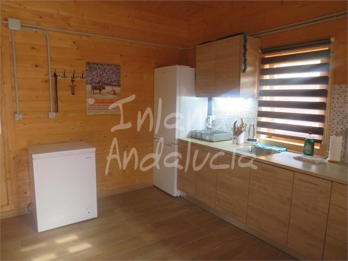 Image No.13-2 Bed House for sale