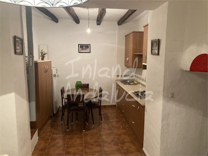 Image No.13-5 Bed House for sale