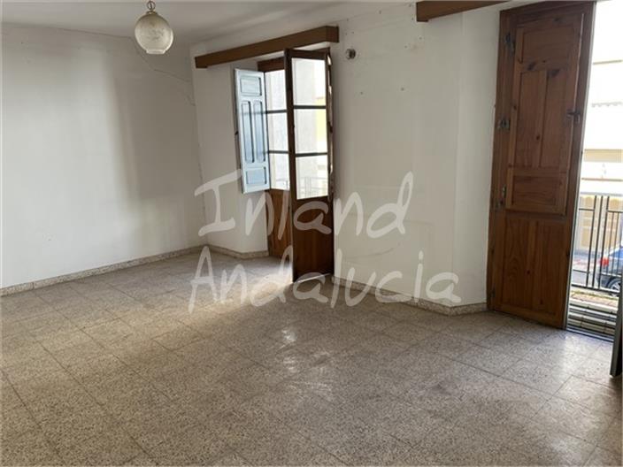 Image No.14-3 Bed House for sale