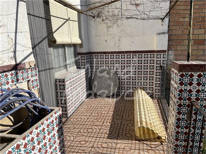 Image No.8-3 Bed House for sale