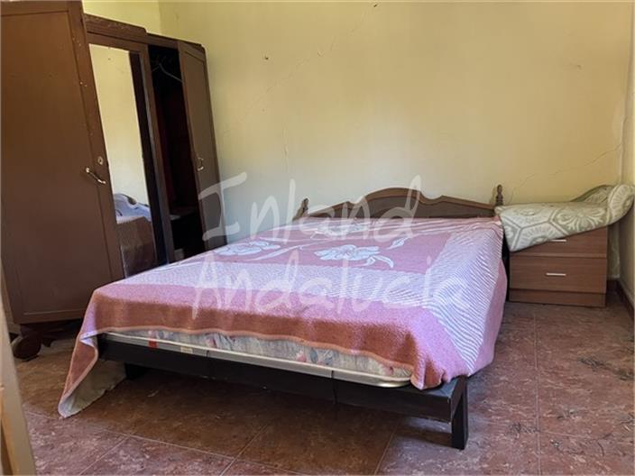 Image No.10-5 Bed Farmhouse for sale