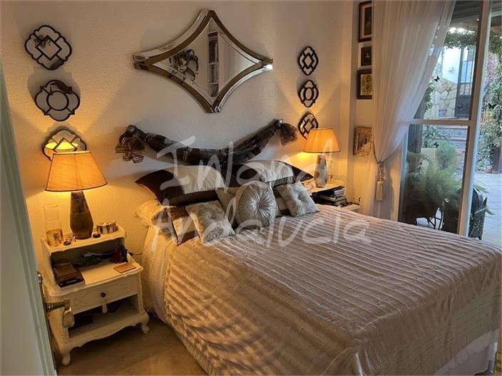 Image No.7-2 Bed Villa for sale