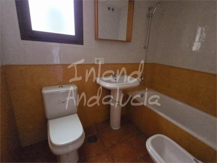 Image No.9-2 Bed Property for sale