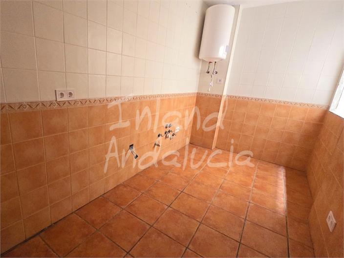 Image No.4-2 Bed Property for sale