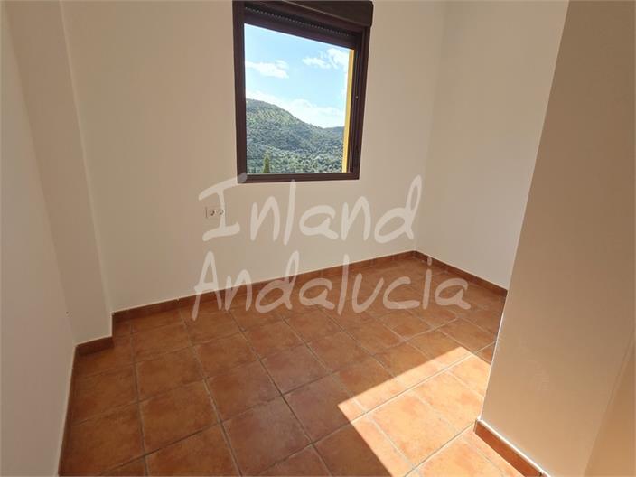 Image No.8-2 Bed Property for sale