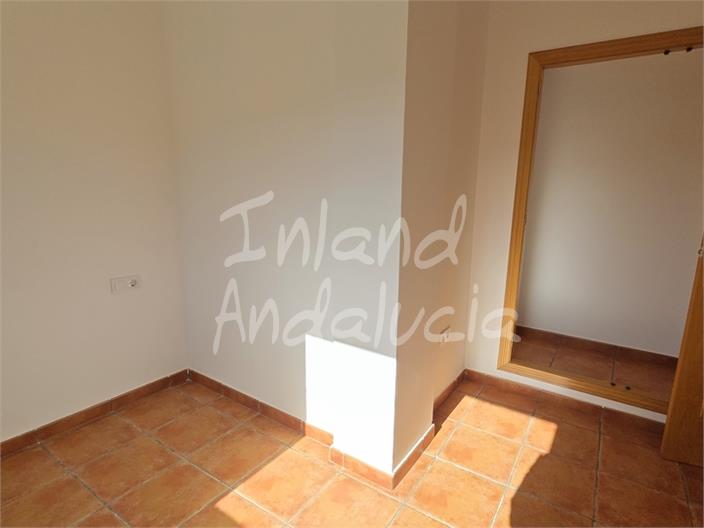 Image No.10-2 Bed Property for sale