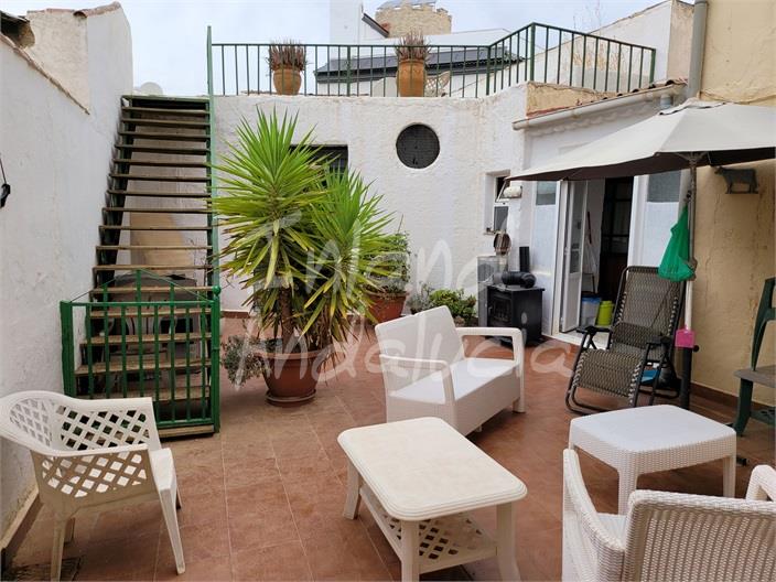 Image No.3-5 Bed House for sale