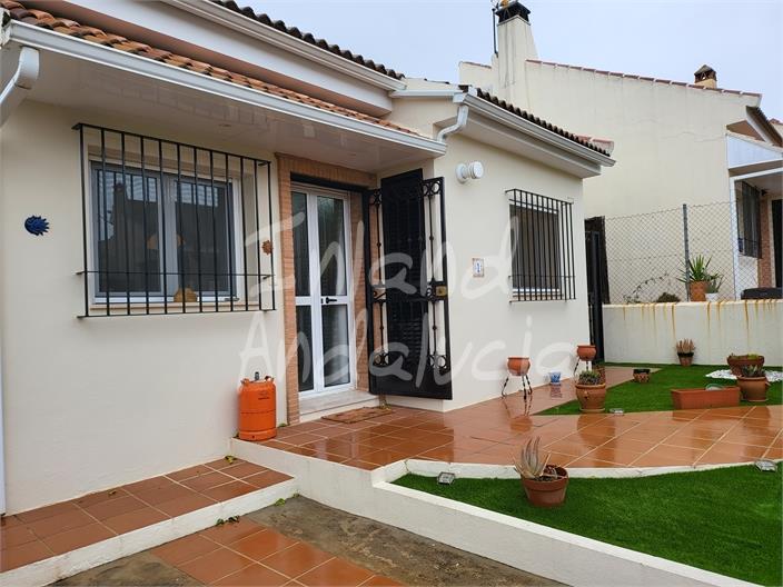 Image No.3-3 Bed Villa for sale