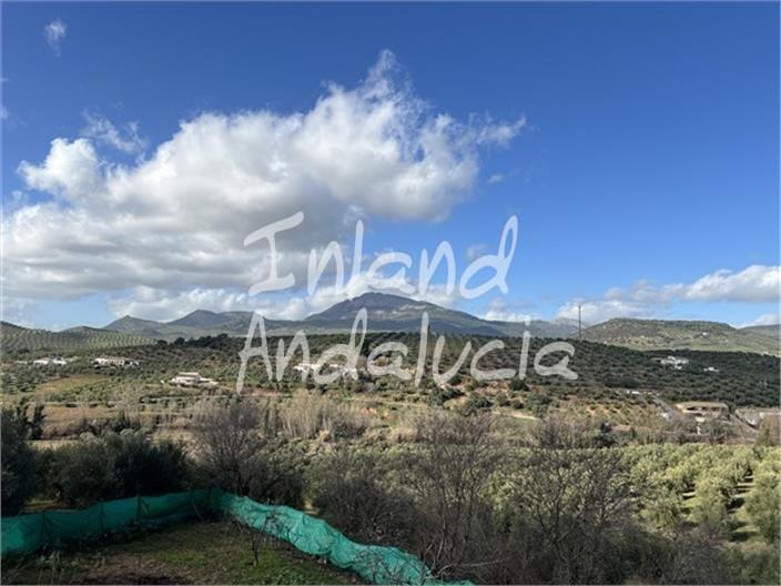 Image No.16-2 Bed Farmhouse for sale