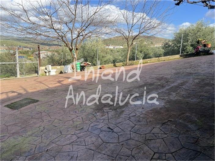 Image No.17-2 Bed Farmhouse for sale