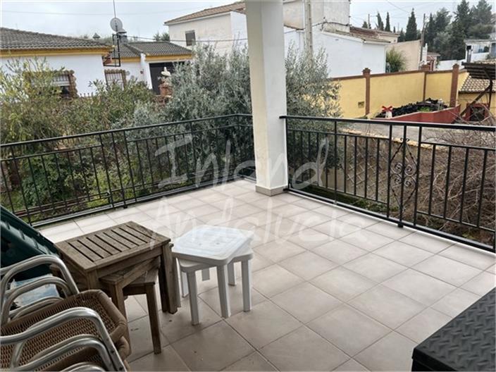 Image No.15-6 Bed House for sale