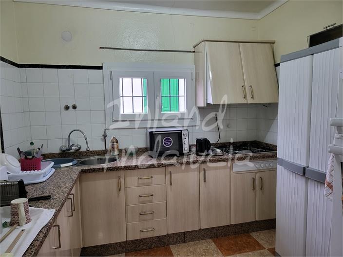 Image No.3-3 Bed House for sale