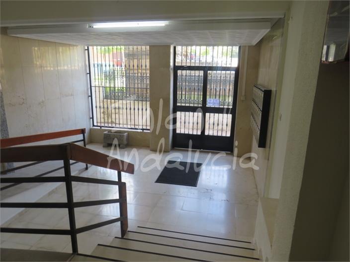 Image No.17-2 Bed Property for sale