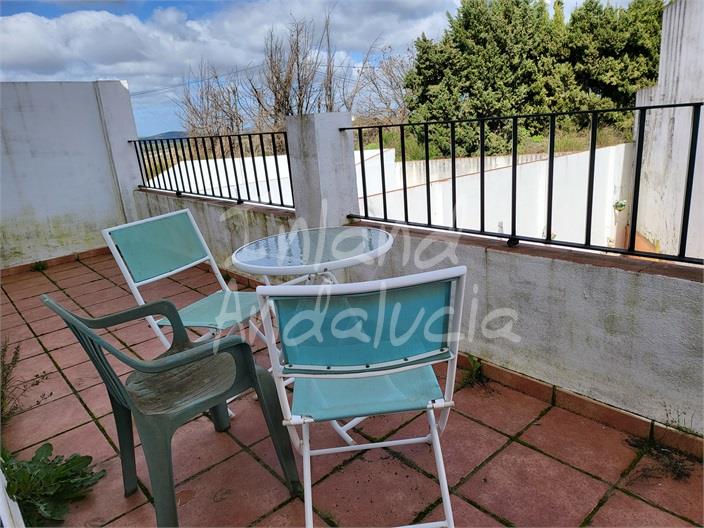 Image No.17-3 Bed House for sale