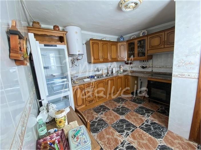 Image No.5-3 Bed House for sale