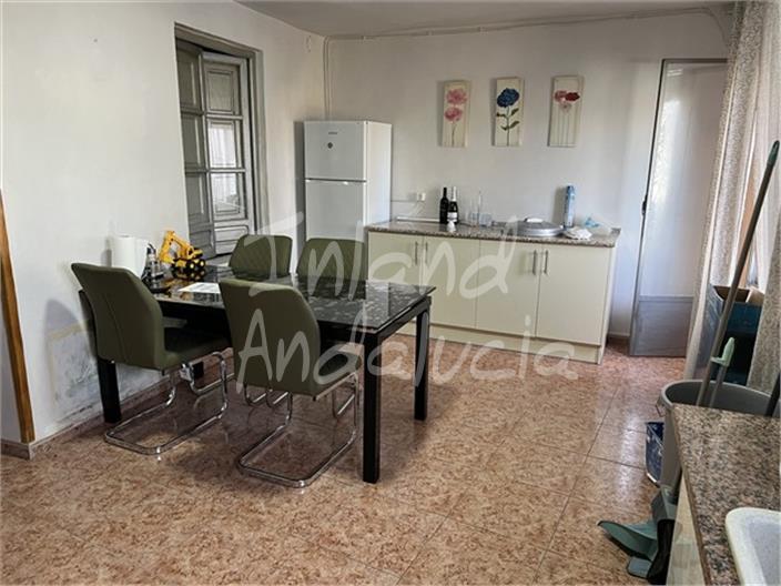 Image No.9-4 Bed House for sale