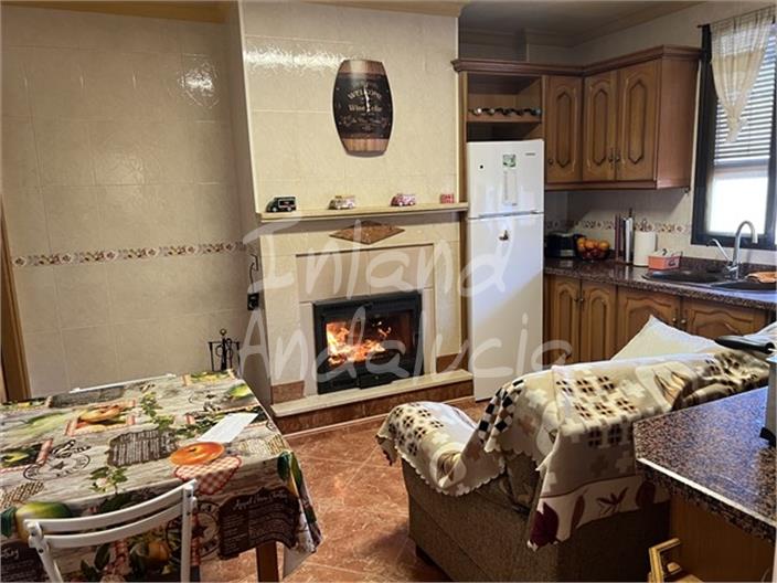 Image No.4-4 Bed House for sale