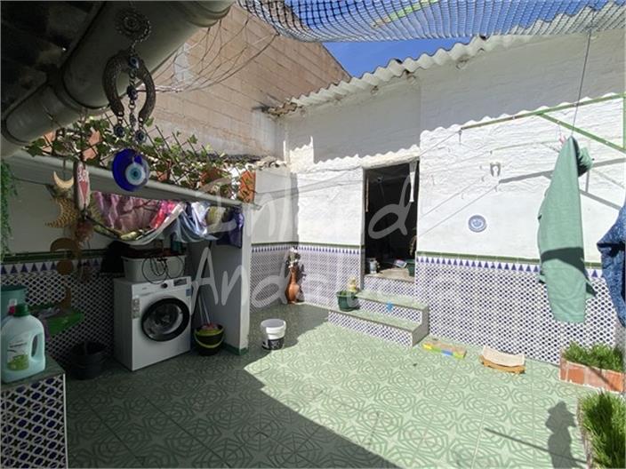 Image No.3-3 Bed House for sale