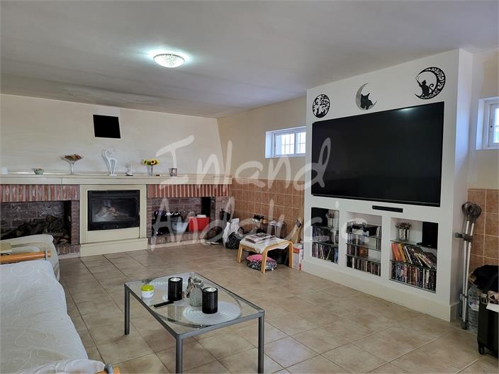 Image No.9-4 Bed Villa for sale