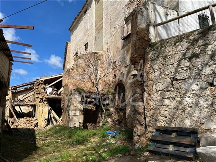 Image No.5-8 Bed Finca for sale