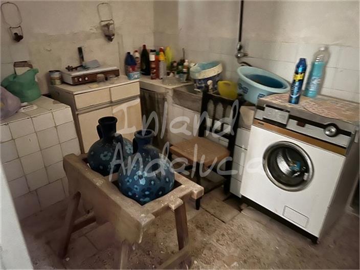 Image No.9-8 Bed Finca for sale