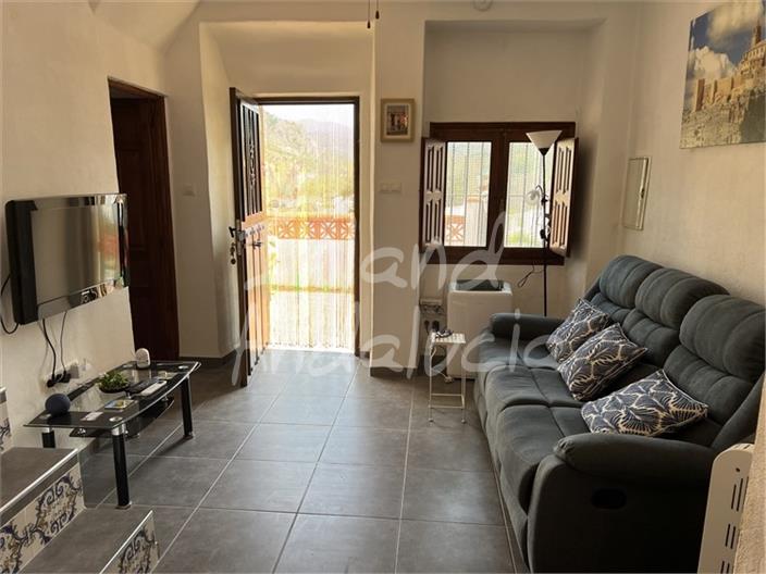 Image No.4-4 Bed House for sale