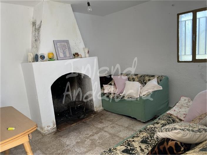 Image No.6-4 Bed Farmhouse for sale