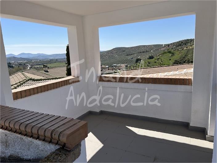 Image No.4-5 Bed House for sale