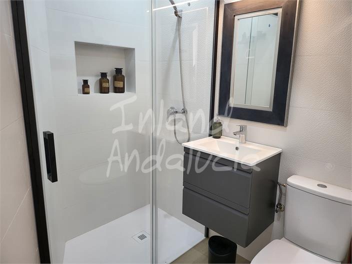 Image No.11-4 Bed House for sale