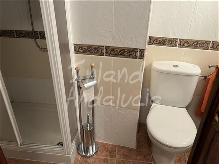 Image No.11-5 Bed House for sale