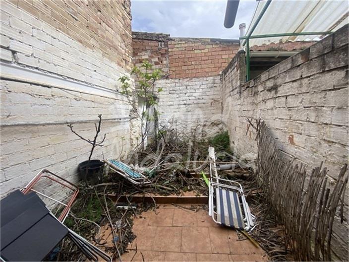 Image No.8-2 Bed House for sale