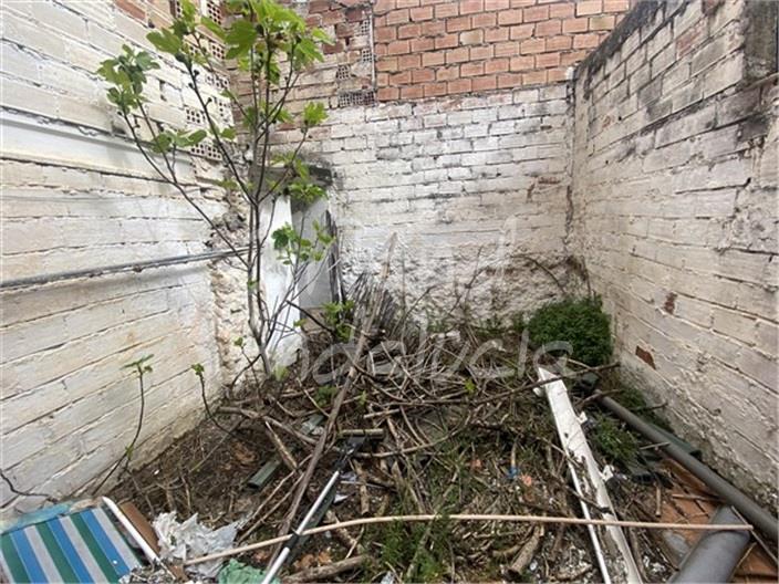 Image No.9-2 Bed House for sale