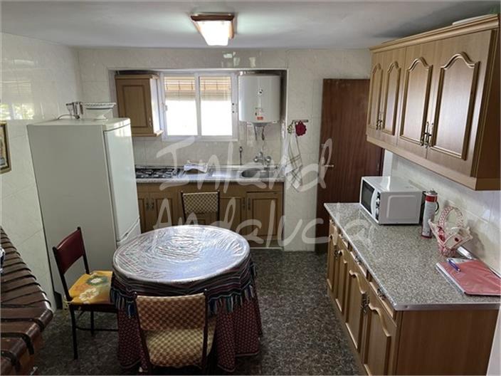 Image No.3-3 Bed House for sale